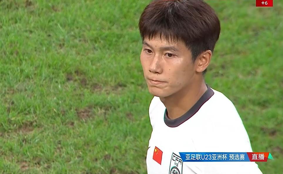 中国男足10-0大胜北马,基本出线!球员评价:2人获满分,1人高分