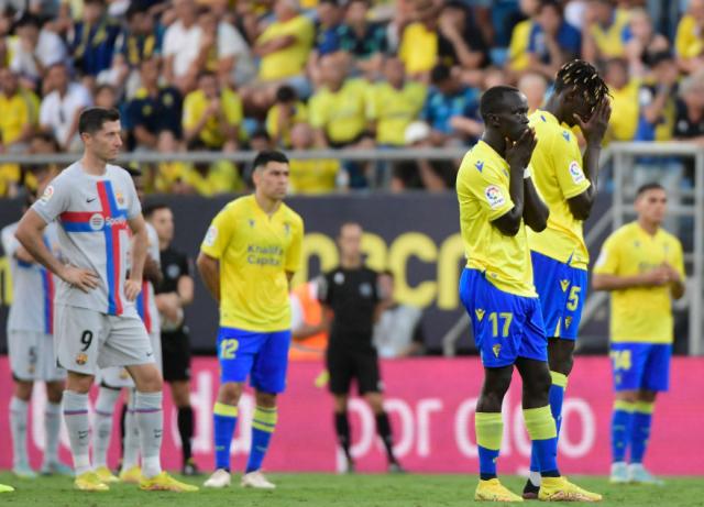 1662839013424014079.png 星空体育平台-【西甲】比赛一度中断 巴萨4比0客胜加迪斯