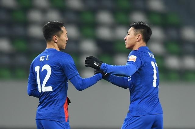 星空体育平台-【中超】于汉超吴曦均传射吴庆破纪录 申花4比1重庆