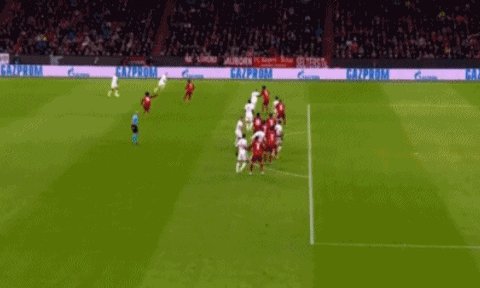 星空体育平台-【欧冠】莱万3球1助攻 拜仁5比2本菲卡提前两轮出线