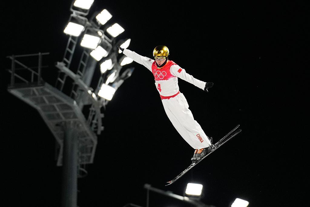 星空体育平台-钢钉钉不住！世界难度第一人齐广璞