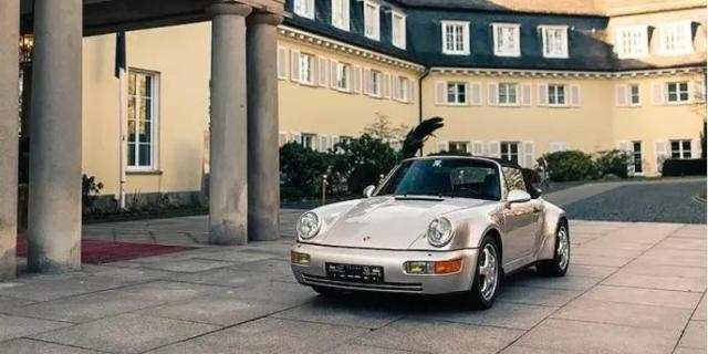 星空体育APP-老马1992年开的保时捷 起拍价20万美元 57万成交