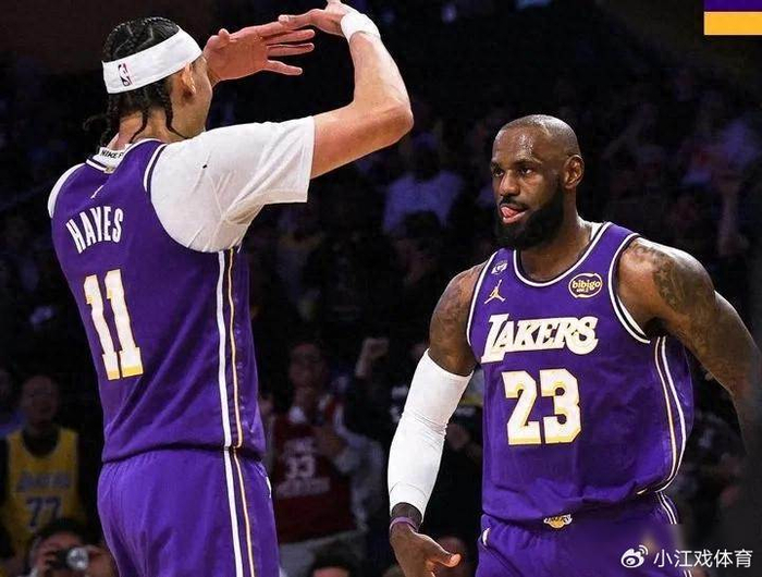 星空体育平台-湖人排第三，掘金六连胜追得紧，东契奇数据炸裂却拿不到MVP|詹姆斯|雷霆|谢伊·吉尔杰斯-亚历山大|俄克拉荷马雷霆队|圣安东尼奥马刺队_新浪体育_新浪新闻